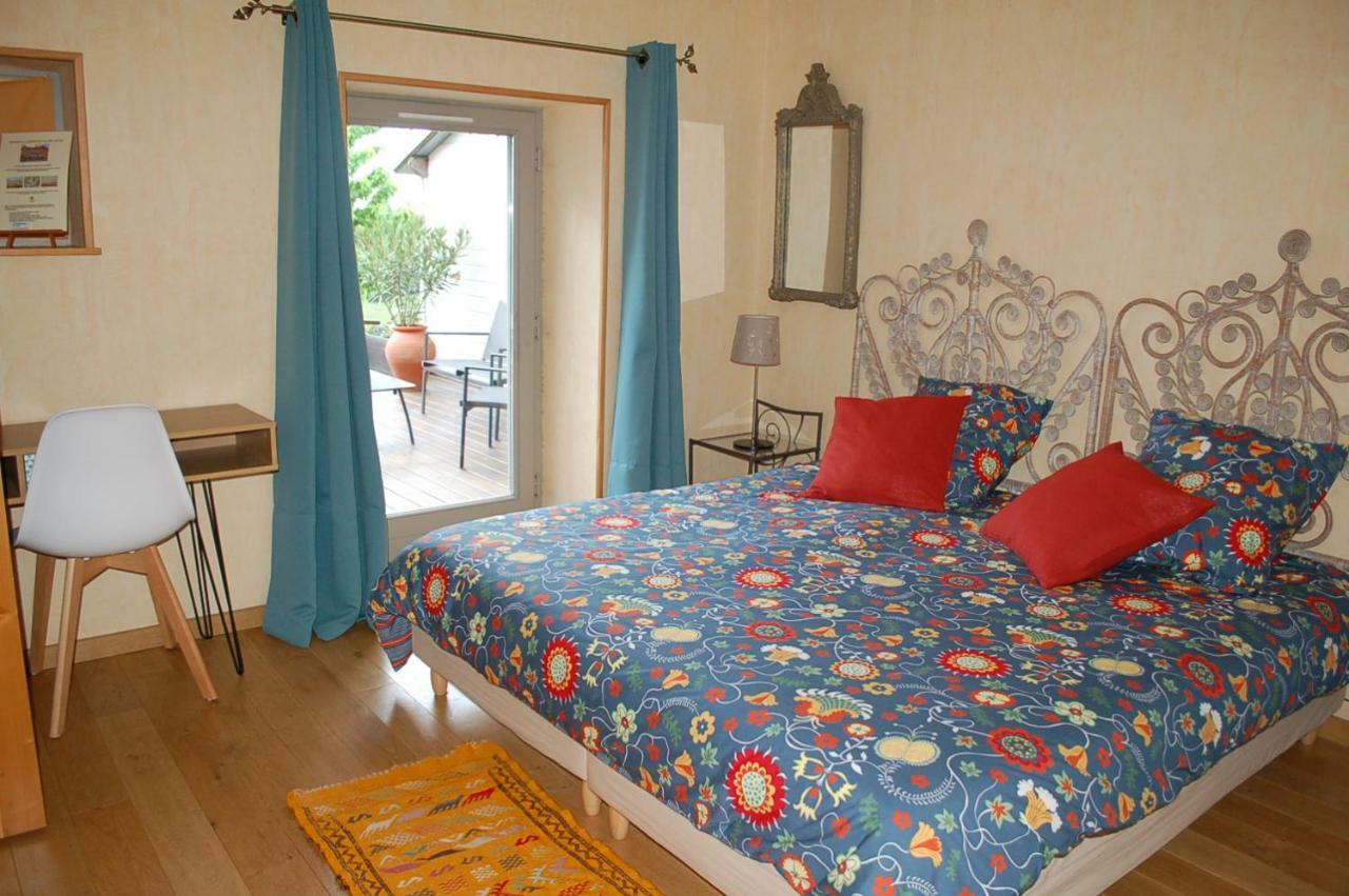 B&B La Maison Des Collines Autour Chambres D'Hotes La Chapelle  Екстер'єр фото